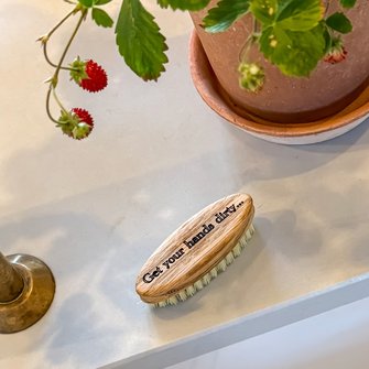 Oak-Backed Nail Brush — Get your hands dirty…